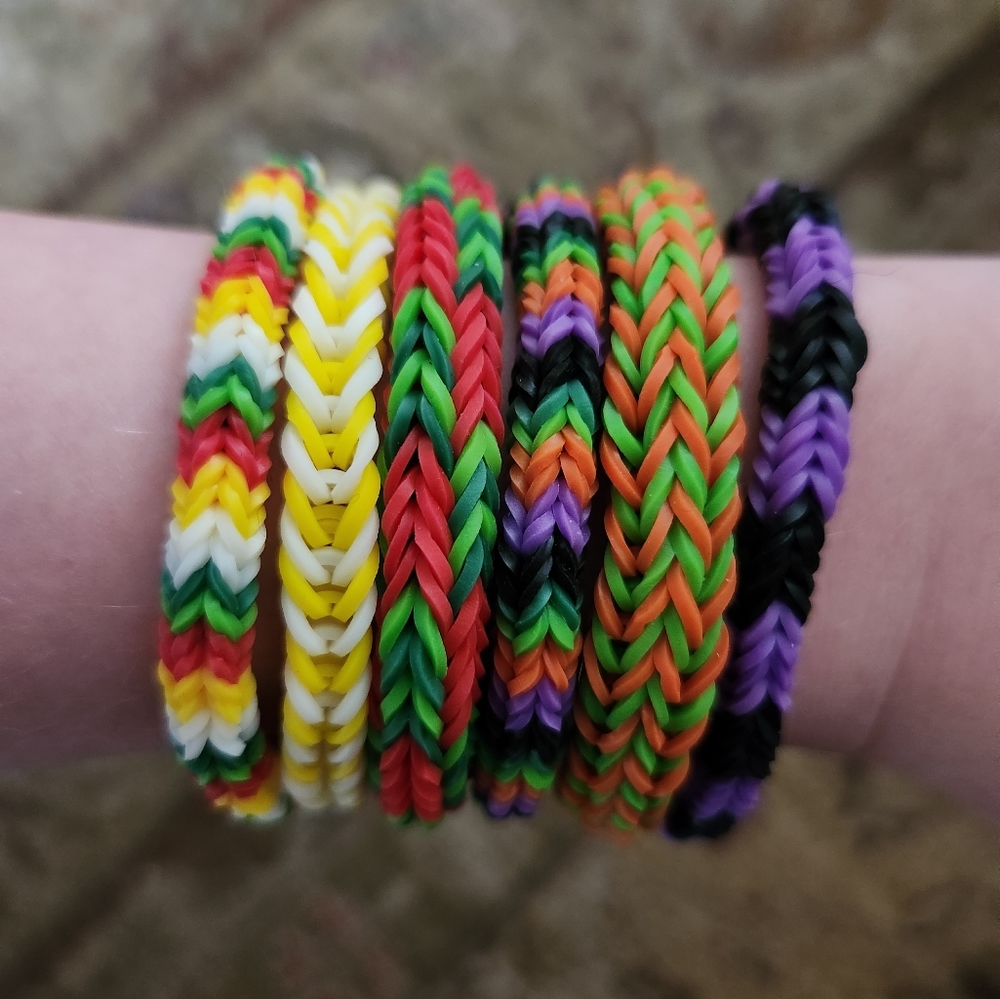 Handmade Holiday Mix Rainbow Loom Bracelet Set